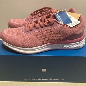 Womens mesh active shoe